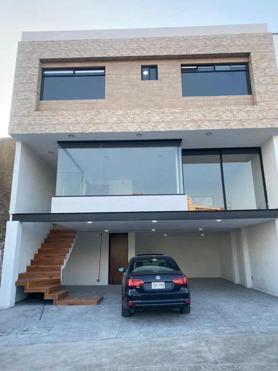 Proyecto residencial real de JEA Construcciones en Lago Esmeralda